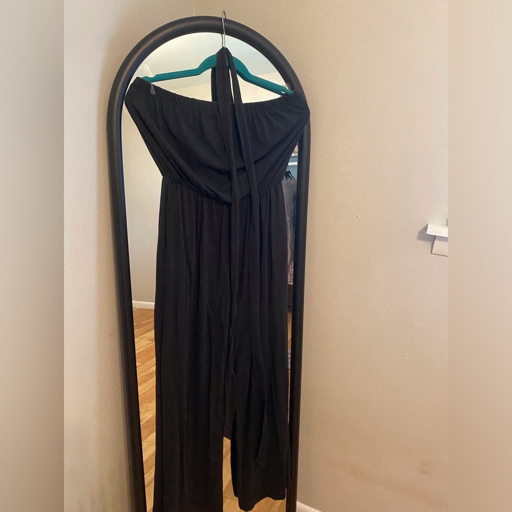 Black Sleeveless Jumpsuit